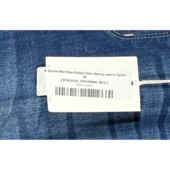 NWT CELLO Denim Mid Rise Rolled Hem Skinny Jeans Optior, Pull On, Size Medium - Picture 6 of 8